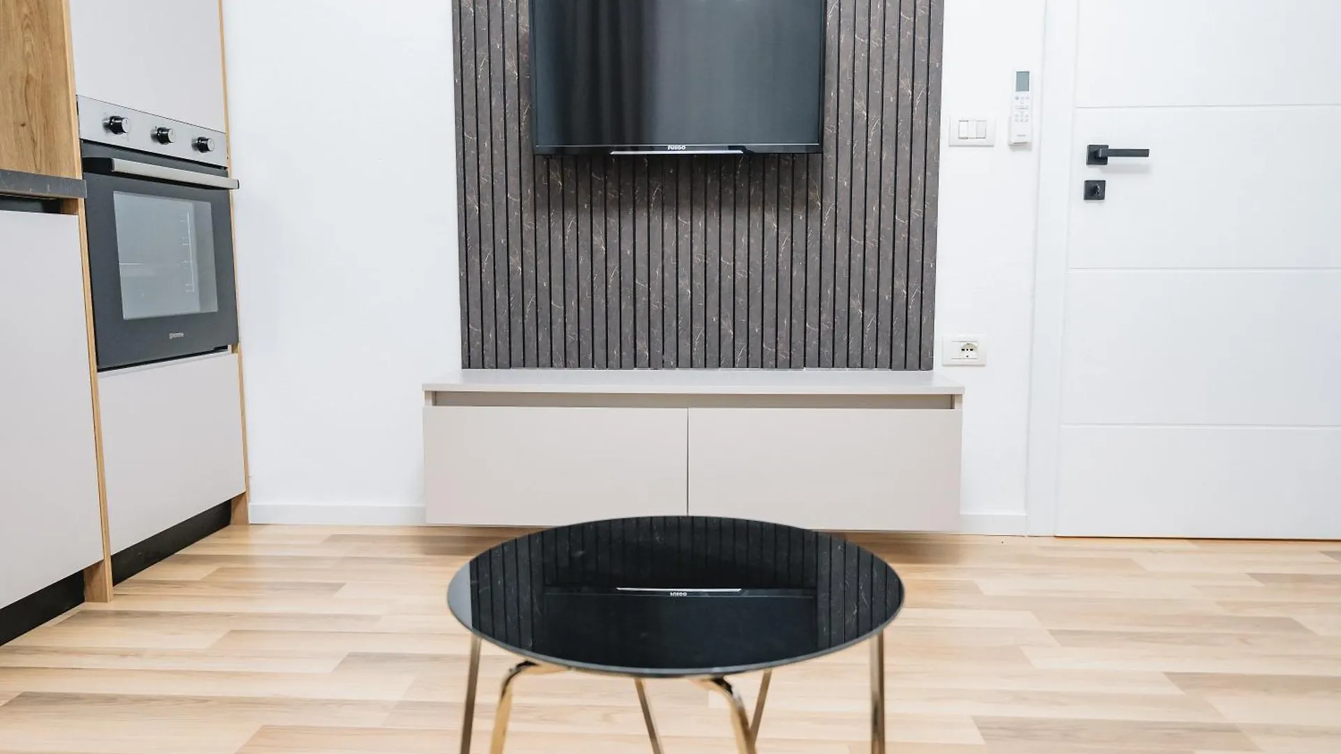 Leka Apartment تيرانا